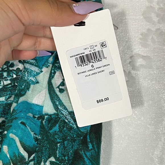 Guess botanic print Lilly linen shorts NWT Size 6 - Picture 4 of 9
